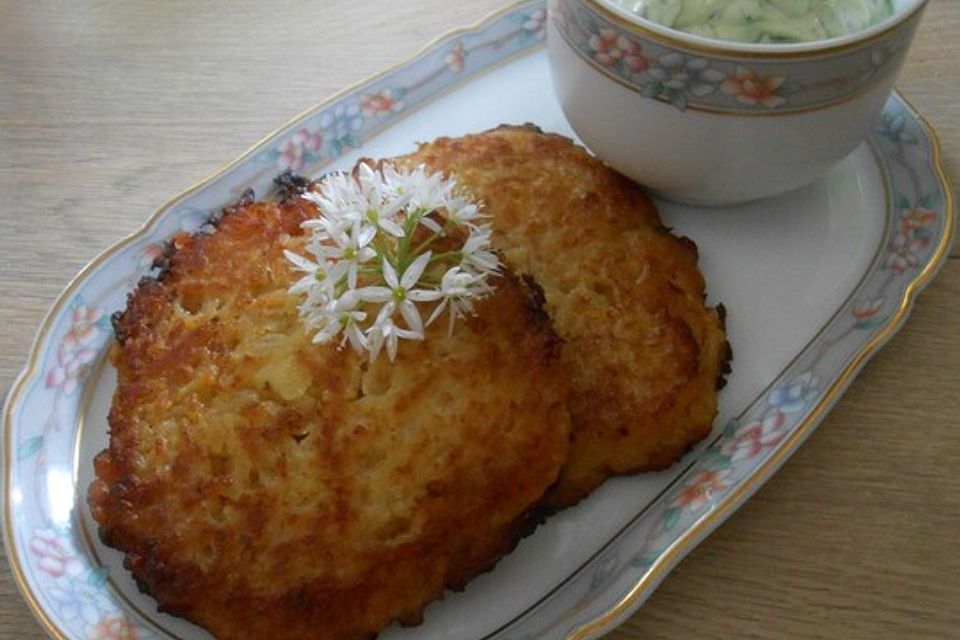 Frühlings-Rösti mit Bärlauch-Dip Frühlings-Rösti mit Bärlauch-Dip