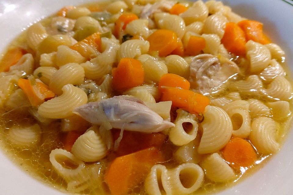 Hähnchen - Nudel - Suppe