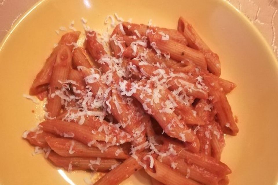 Spaghetti mit italienischer Tomatensauce