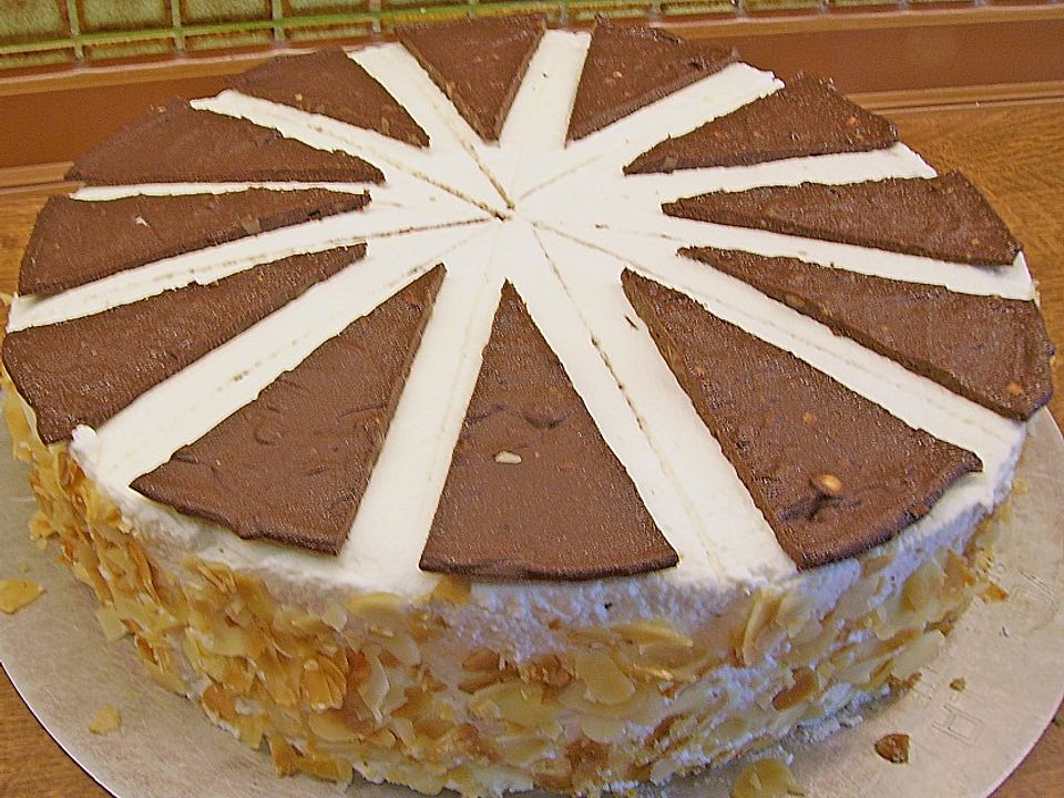 Schoko - Mandel - Sahne Torte| Chefkoch