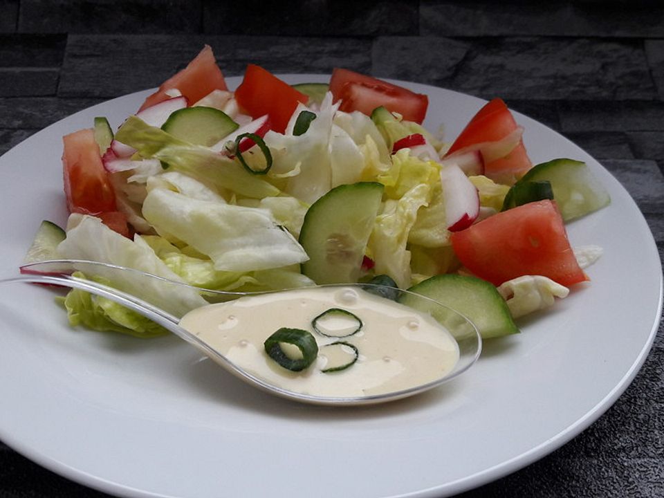 Joghurt - Honig - Senf Salatdressing von widder47 | Chefkoch