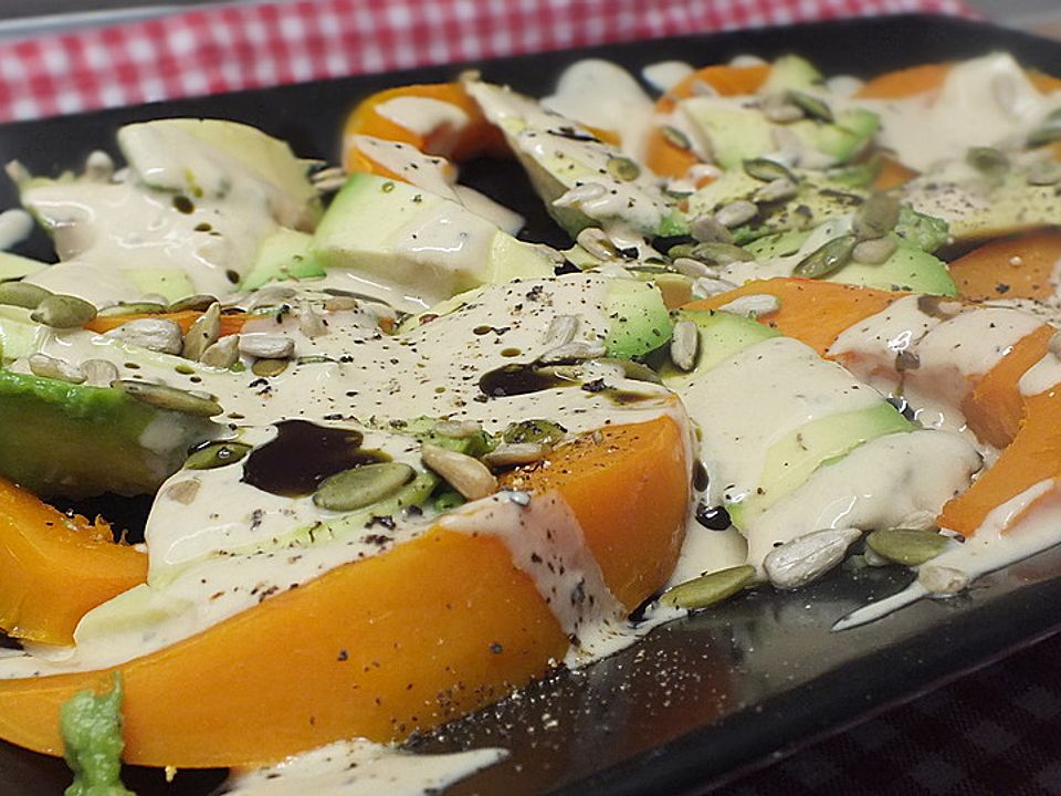 Kürbis - Avocado - Salat von CookingJulie| Chefkoch