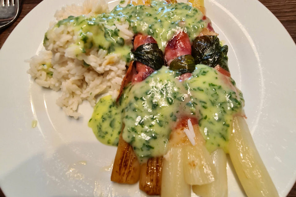 Spargel mit Schinken und Bärlauch