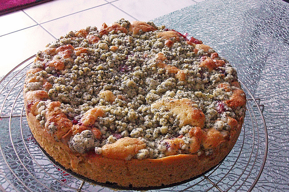 Apfel-Birnen-Kuchen mit Mohnstreusel