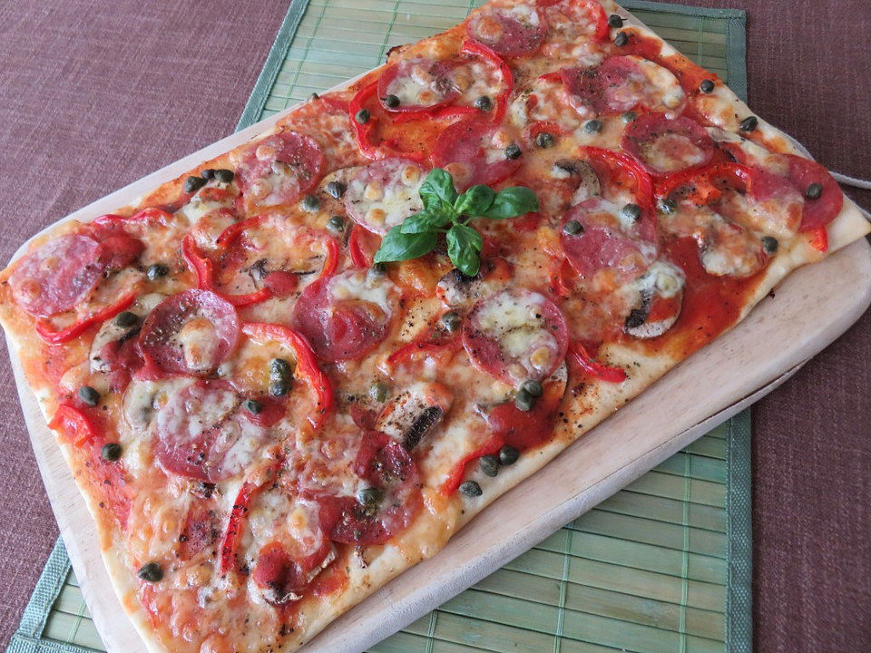 Pizza-Quark-Öl-Teig von Bam-bina| Chefkoch