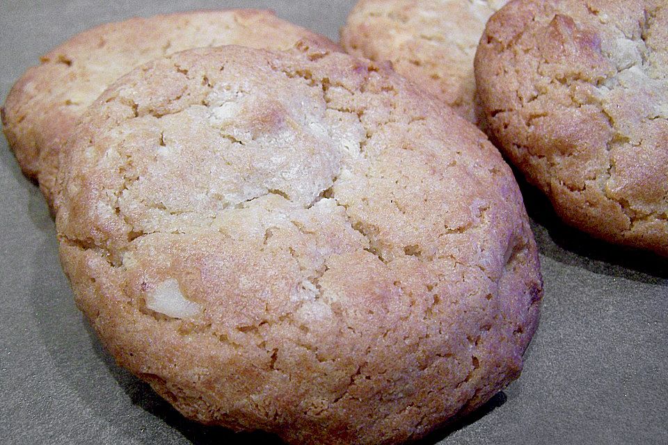 White Chocolate Macadamia Cookies