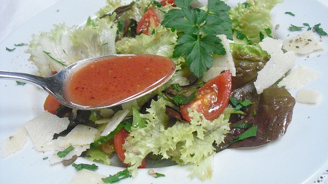 Himbeeressig - Dressing zu Blattsalaten und Käse von dahooky