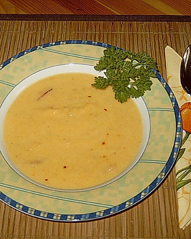 Petersilienwurzelcremesuppe