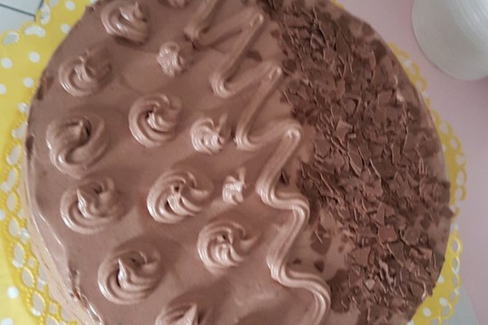 Festliche Schoko - Buttercreme - Torte