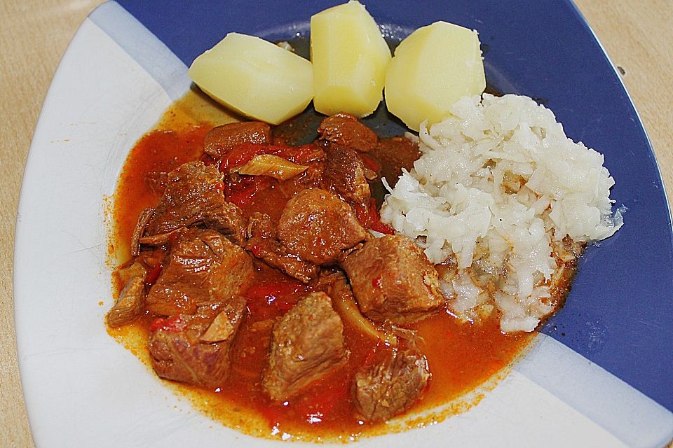 Gulasch nach Omas Rezept