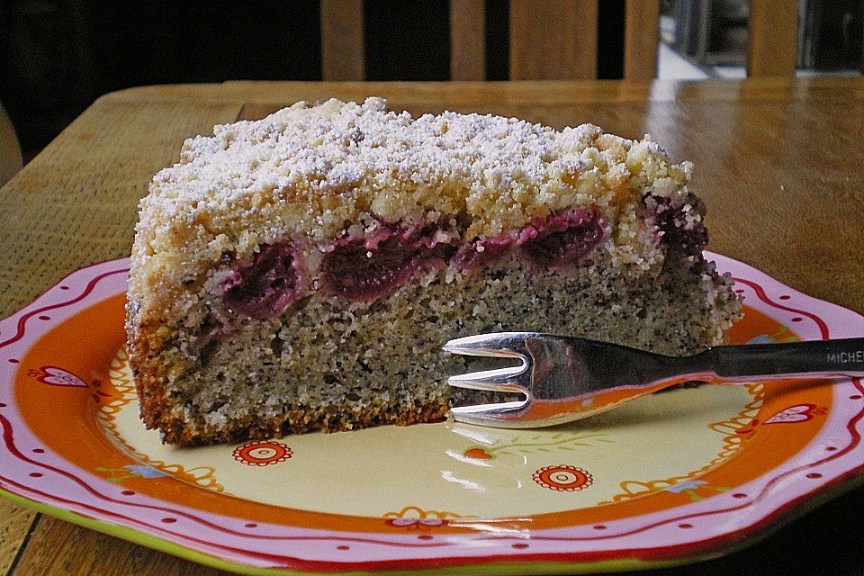 Mohn - Kirschkuchen mit Streusel