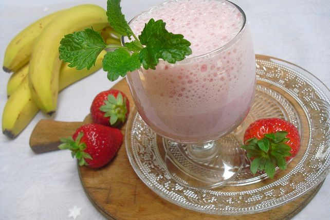 Erdbeer - Bananen - Shake von --rosalie--| Chefkoch