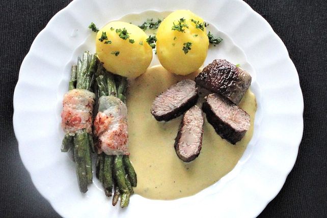 Lammlachse mit Senf-Sahne-Sauce von lil_spunky| Chefkoch