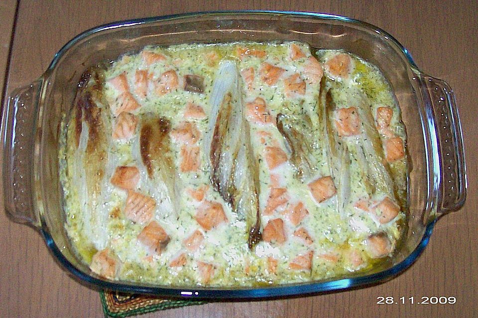 Chicorée-Auflauf mit Lachs