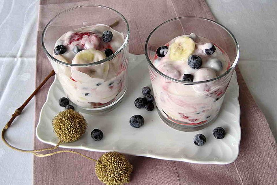 Beeren - Quark - Creme