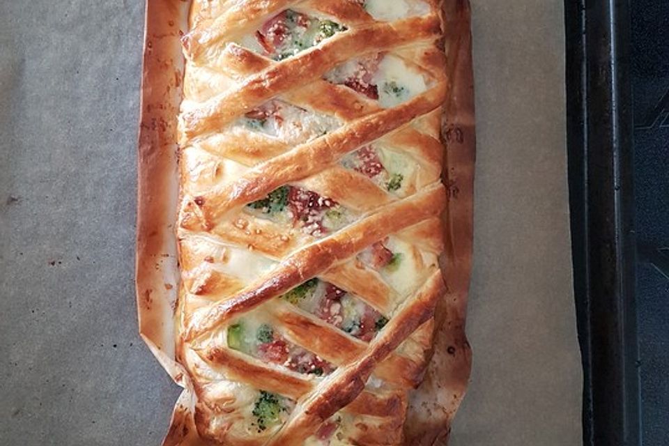 Brokkoli - Schinkenstrudel