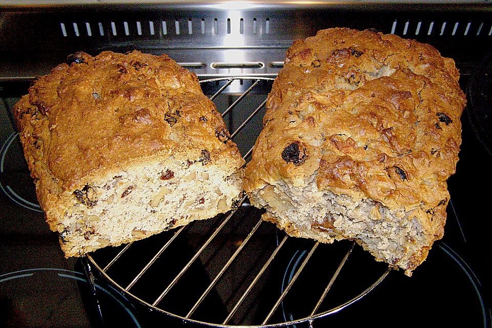 Apfel - Rosinen - Nuss - Brot