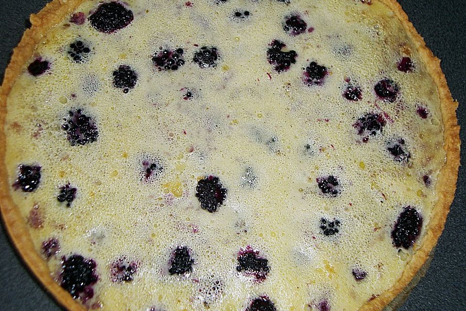 Brombeerkuchen mit Sahneguss