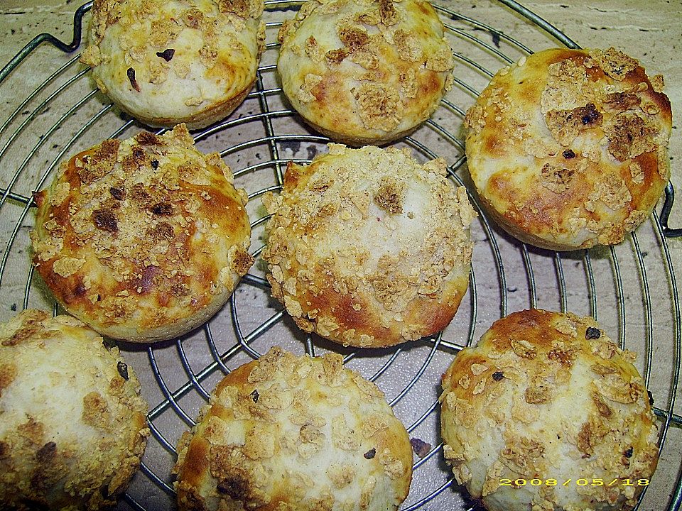 Anikas Joghurtmuffins mit Cornflakeshaube von Nicky0110 | Chefkoch