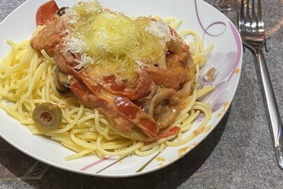 Spaghetti con frutti di mare