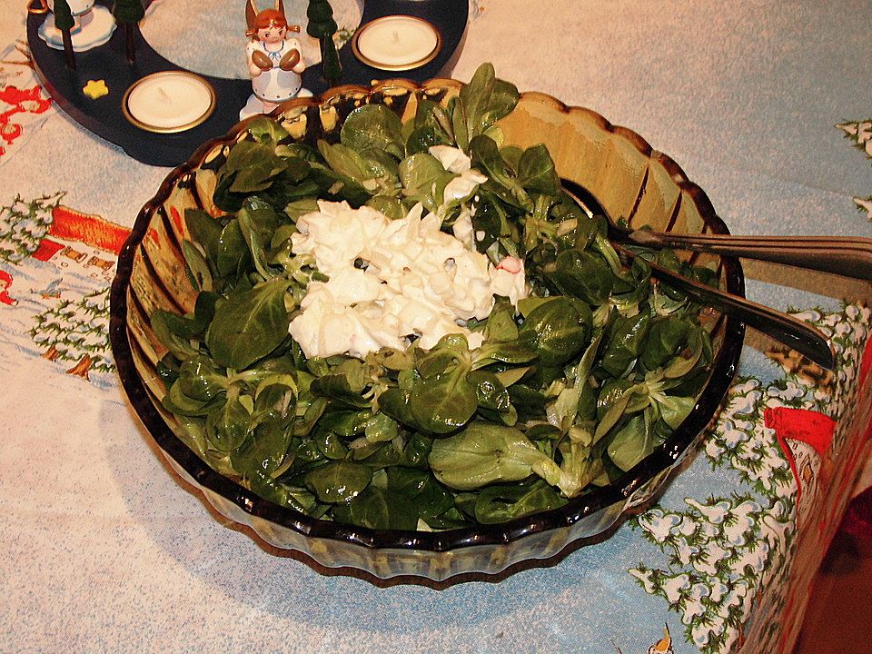 Feldsalat mit Zitrone - Sahne - Dressing von Staeubchen_19| Chefkoch