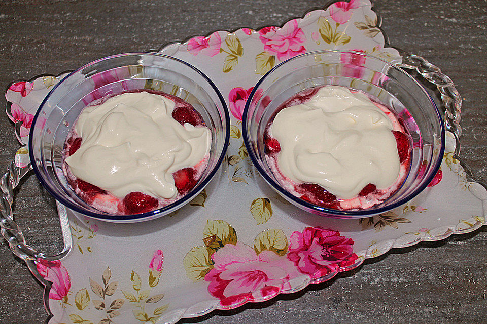 Erdbeeren mit Quark