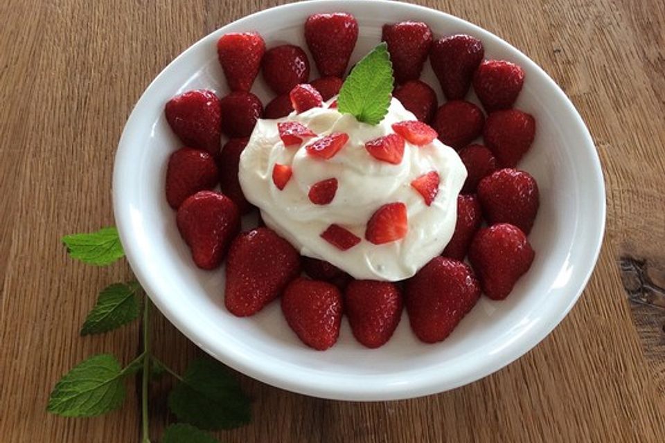 Erdbeeren mit Quark