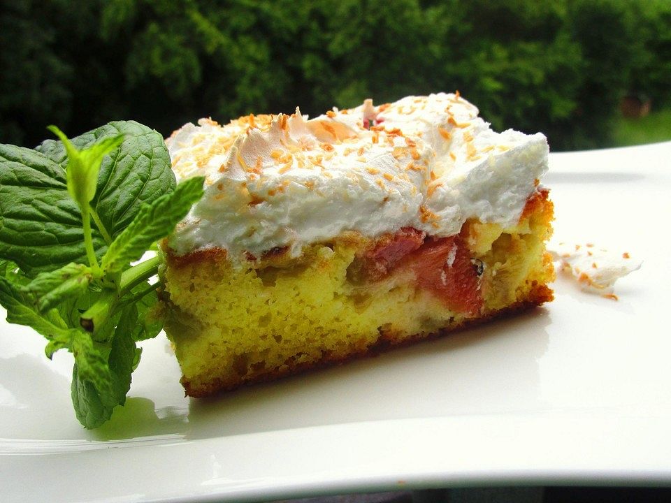 Rhabarberkuchen mit Knusperschnee von CBR-Lutzi| Chefkoch