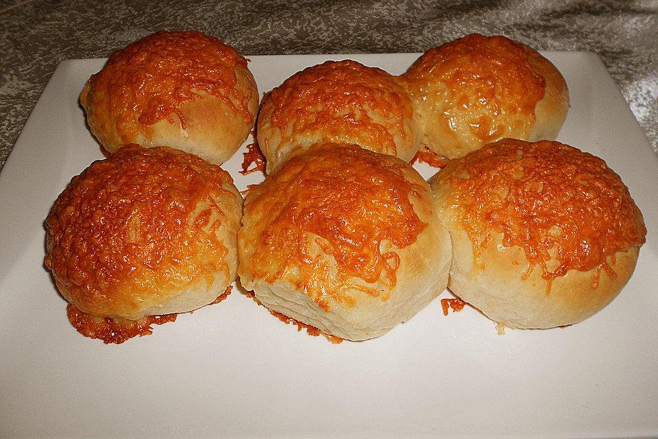 Käsebrötchen