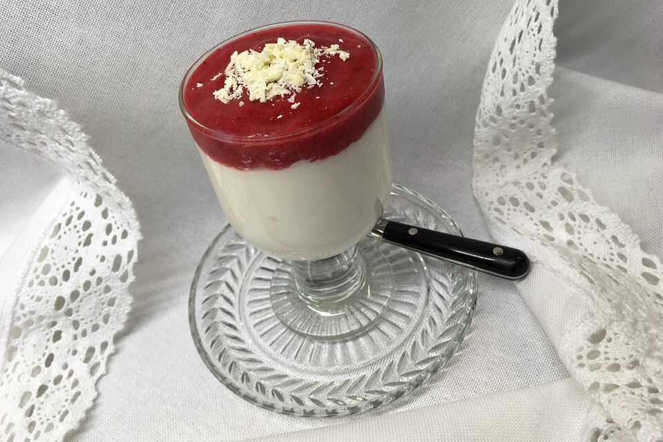 Spaghetti-Eis Dessert