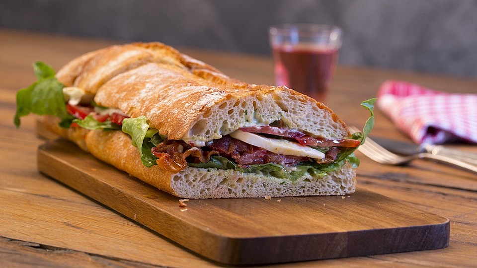 Caprese Bacon-Ciabatta-Sandwich von twinkle30