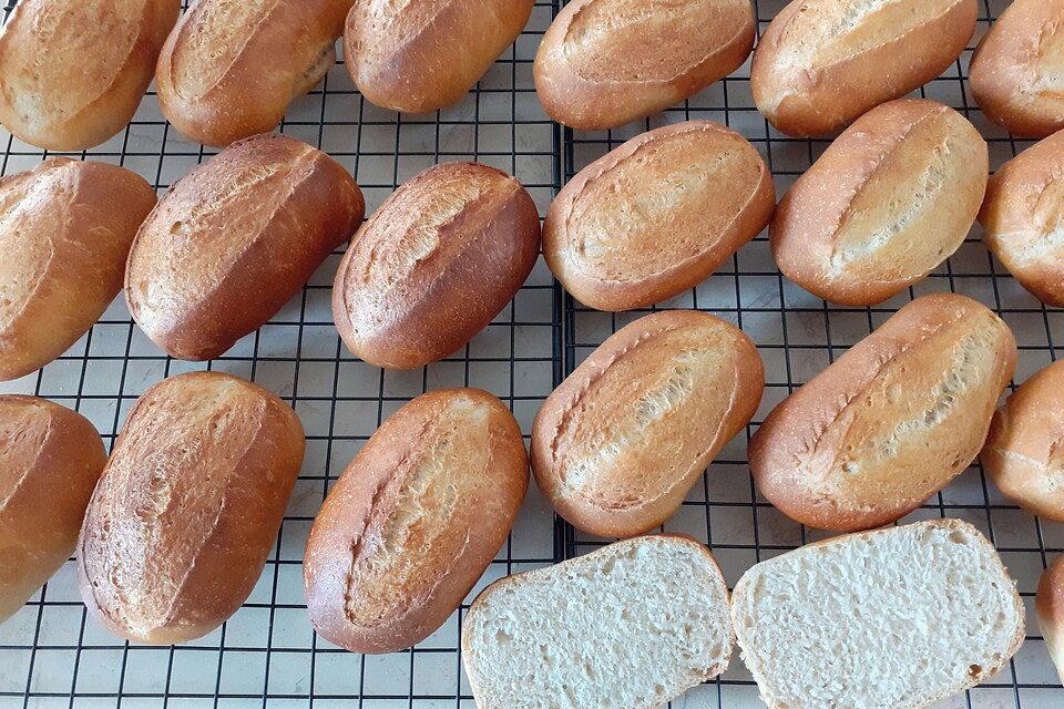 Kaisersemmeln / Kaiserbrötchen