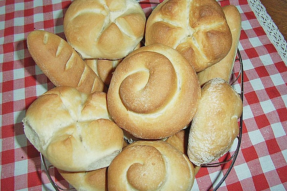 Kaisersemmeln / Kaiserbrötchen