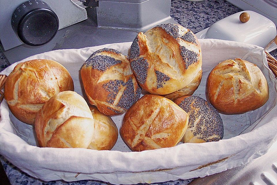 Kaisersemmeln / Kaiserbrötchen