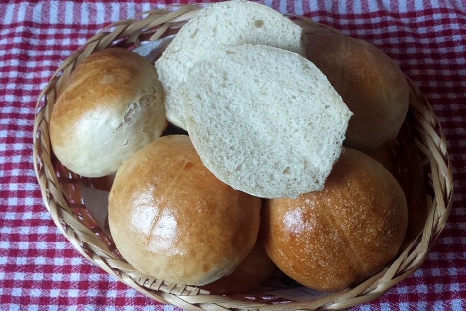 Kaisersemmeln / Kaiserbrötchen