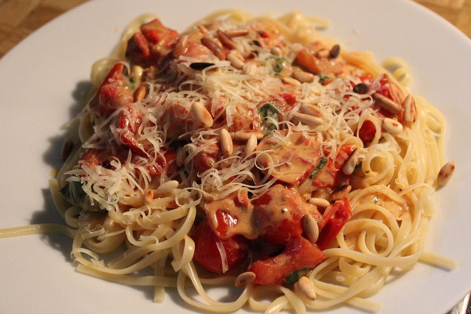 Tagliatelle al pomodoro