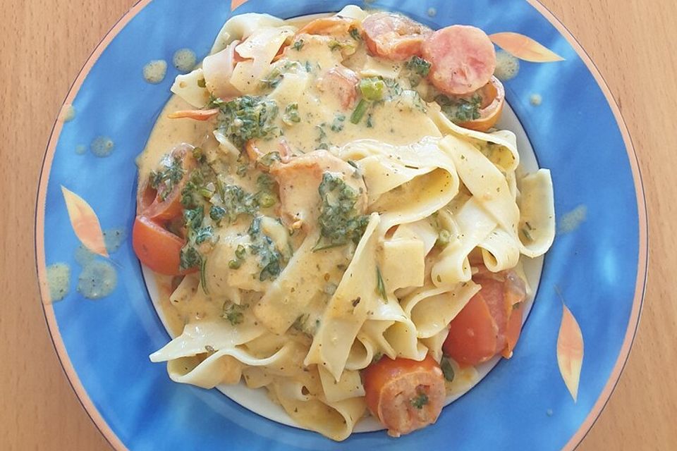 Tagliatelle al pomodoro