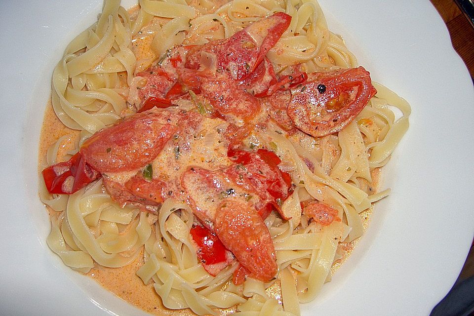 Tagliatelle al pomodoro