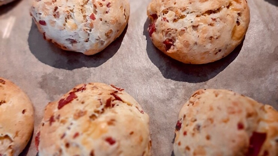 Pizzabrötchen ohne Hefe von Yellwowflow