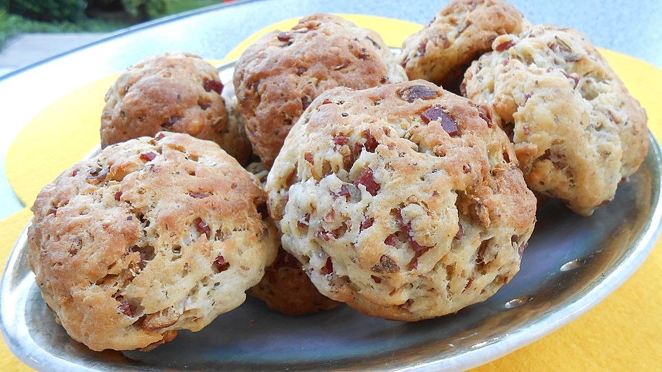 Pizzabrötchen ohne Hefe von Yellwowflow| Chefkoch