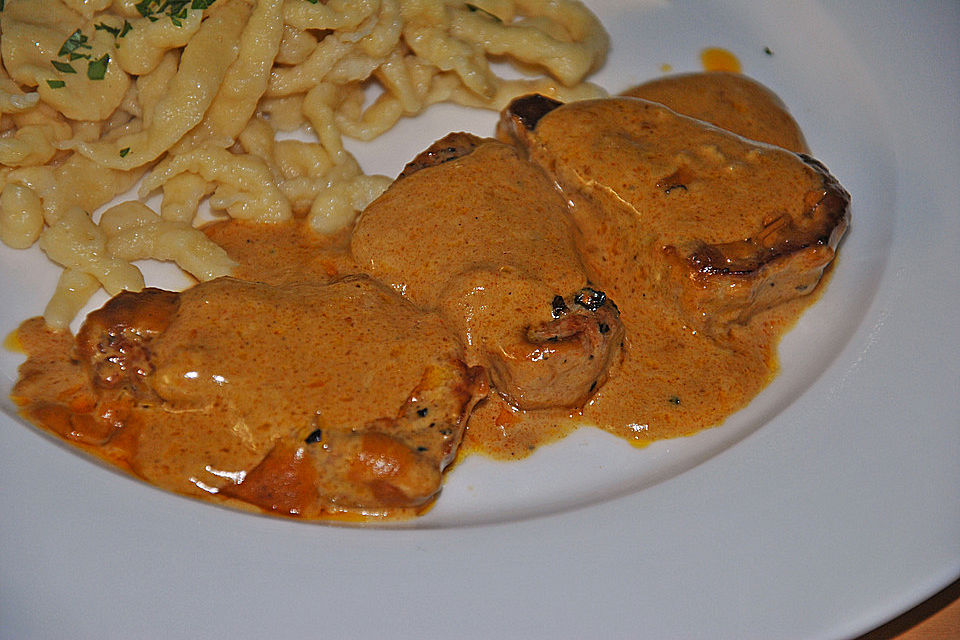 Schweinemedaillons in Gorgonzola - Creme