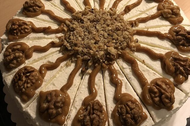 Walnuss - Karamell - Torte von utelr| Chefkoch