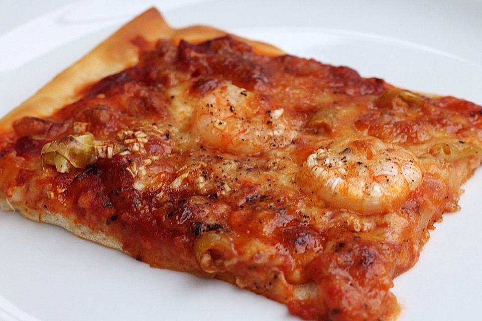 Sommer - Pizza mit Shrimps und Peperoni