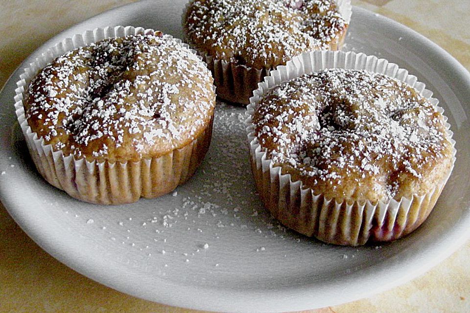 Kirschmuffins mit Haferflocken