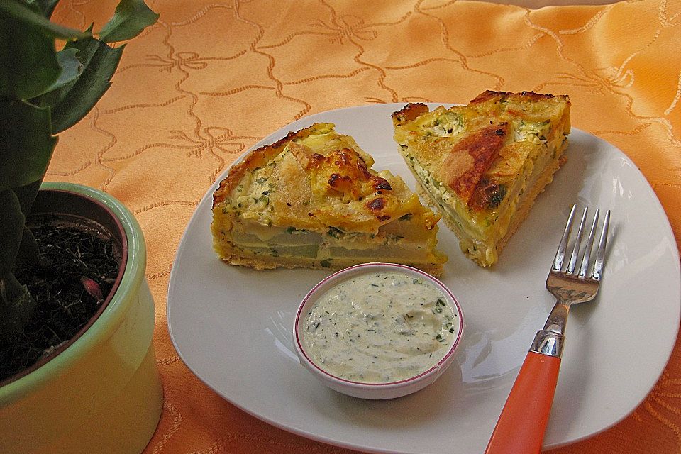 Kohlrabiquiche mit süß – pikanter Dill – Senfsauce