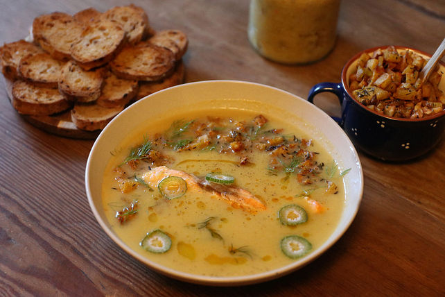 Fenchelsuppe mit Pernod und Lachsstreifen von jbaer| Chefkoch