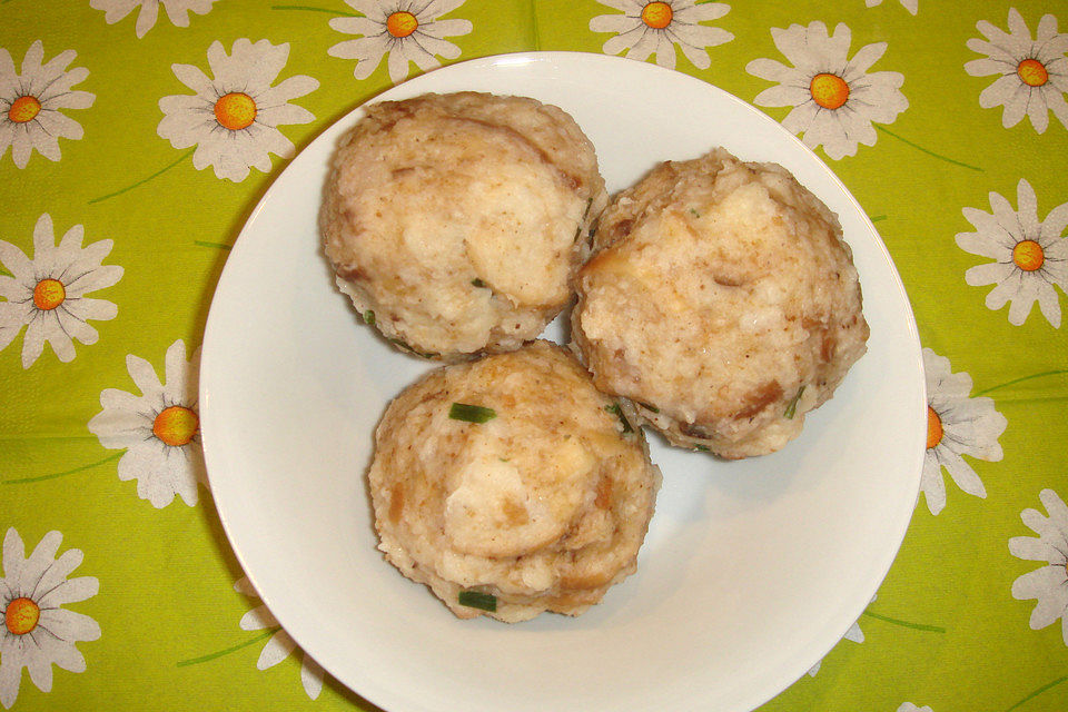 Semmelknödel