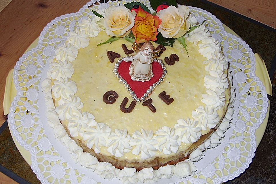 Apfeltorte mit Pudding - Eierlikör - Guss