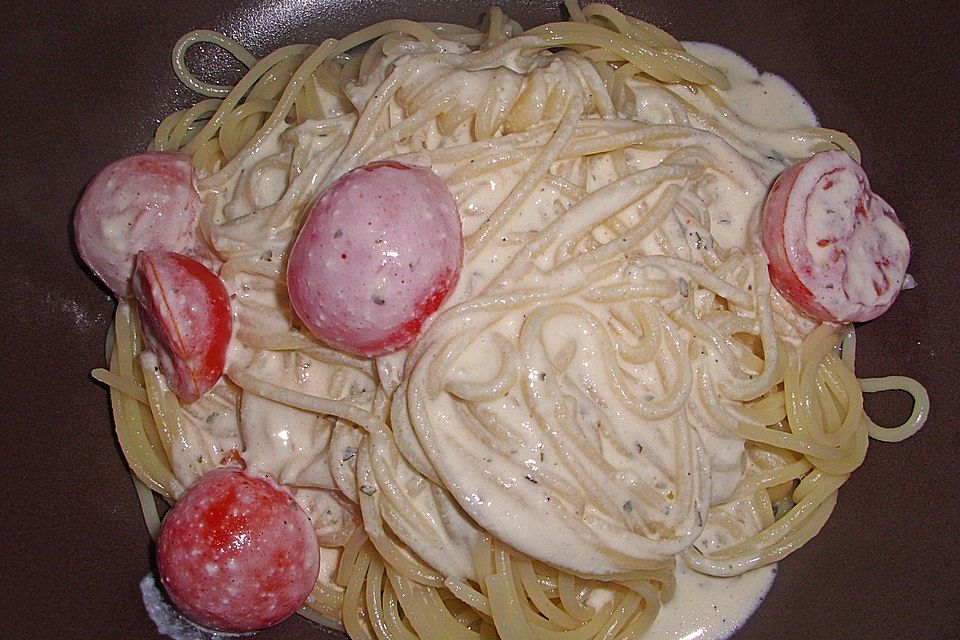 Käsesoße für Spaghetti oder Tortellini