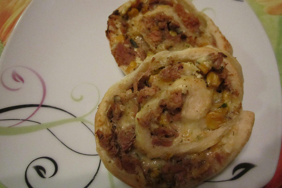 Blätterteigschnecken herzhaft Blätterteigschnecken herzhaft